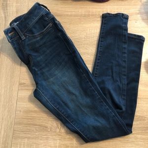 size 2 high rise skinny jeans